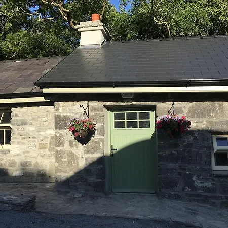 Fermoyle Farmhouse 3*