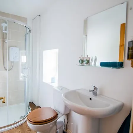 Bed & Breakfast Fermoyle Farmhouse