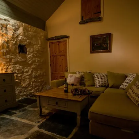 住宿加早餐酒店 Fermoyle Farmhouse 3*